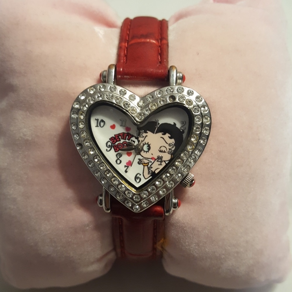 Betty Boop ❤shape watch